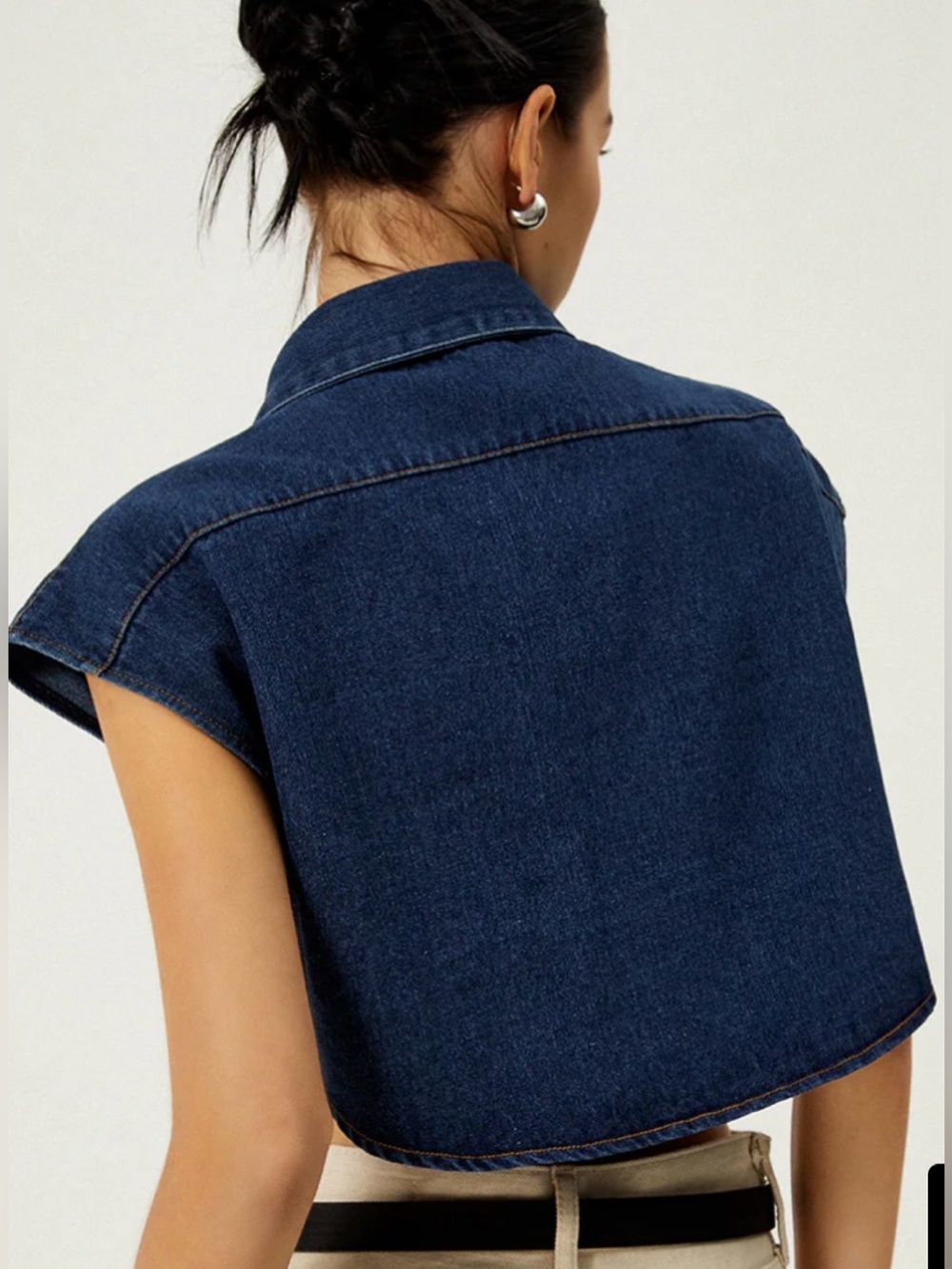 Commense denim cropped top/vest. Size XS. Excellent condition! - Picture 5 of 8